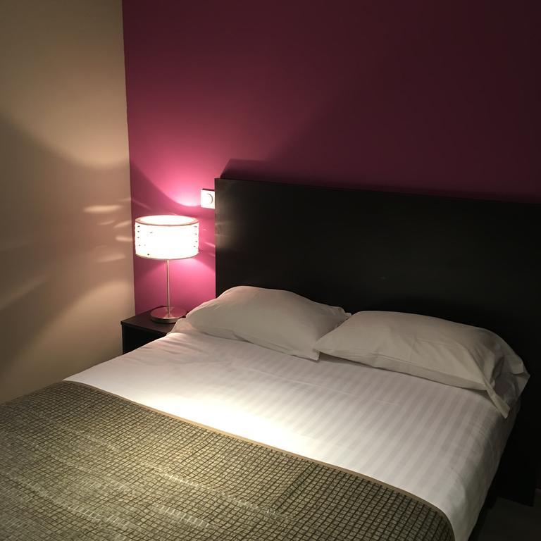 Le Brin D'Olivier Aparthotel Bourg-Saint-Andéol Eksteriør bilde